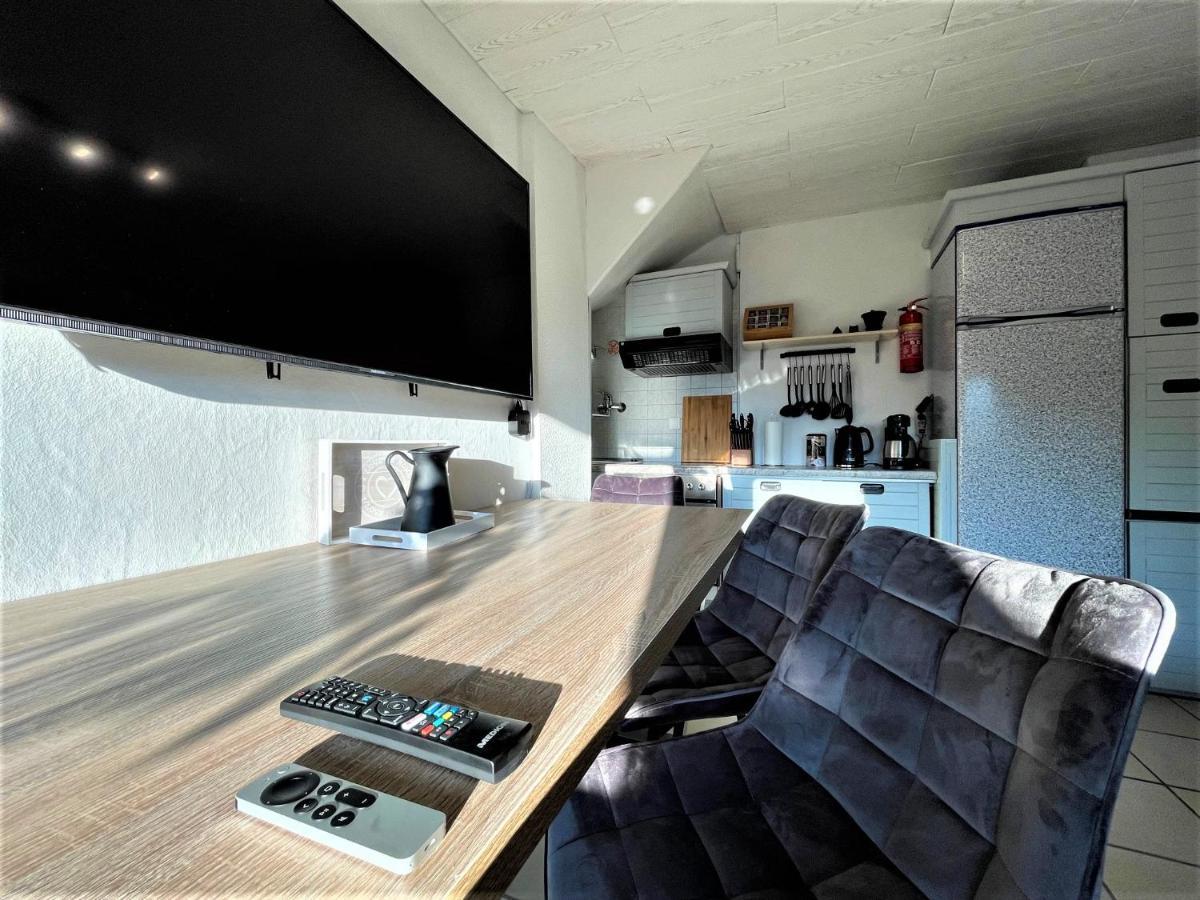 Appartement Traumhafter Moselblick, Garten & Lounge, Boxspringbett, Top Lage à Bullay Extérieur photo